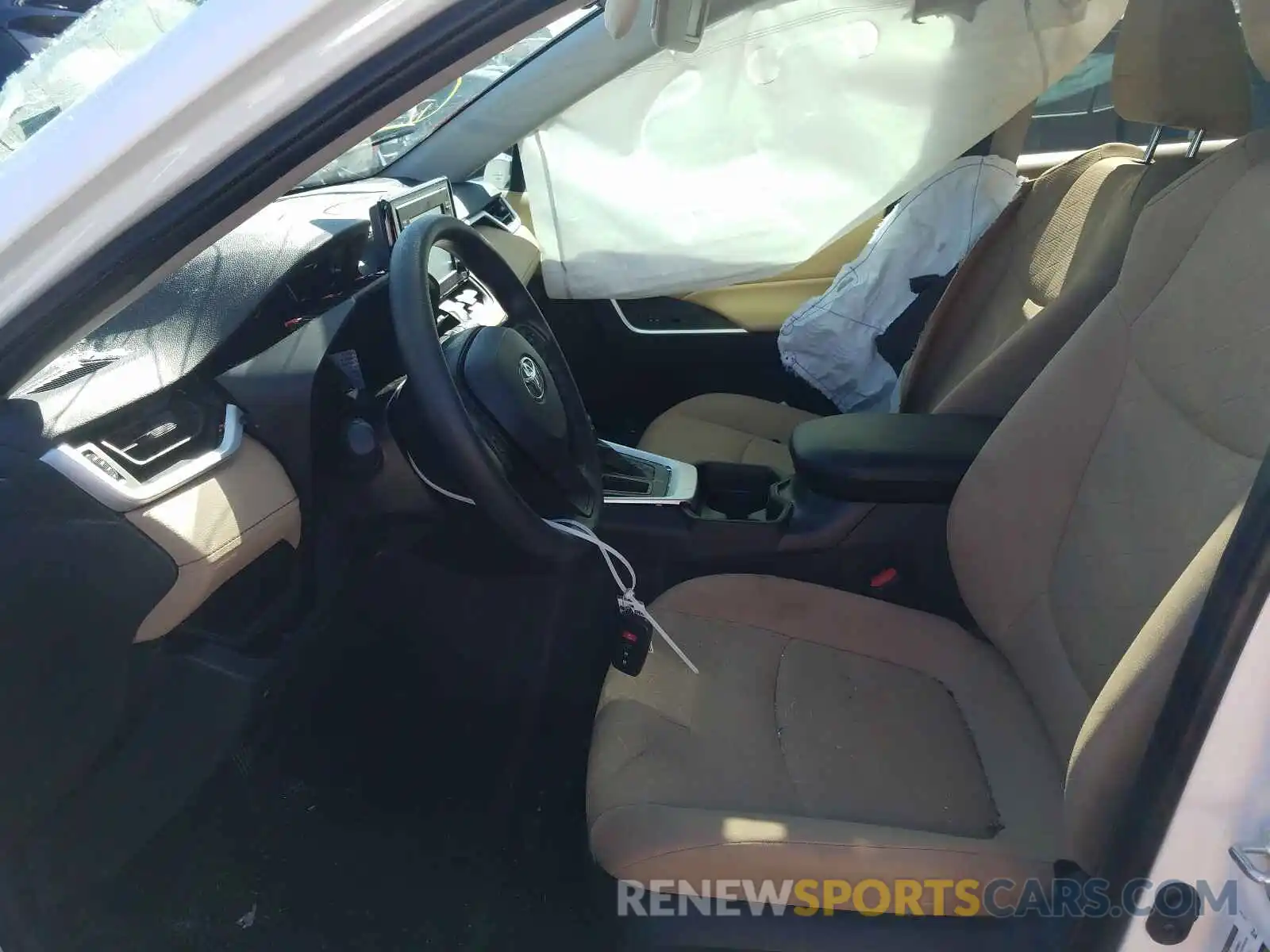 5 Photograph of a damaged car 2T3W1RFV2KW049973 TOYOTA RAV4 2019