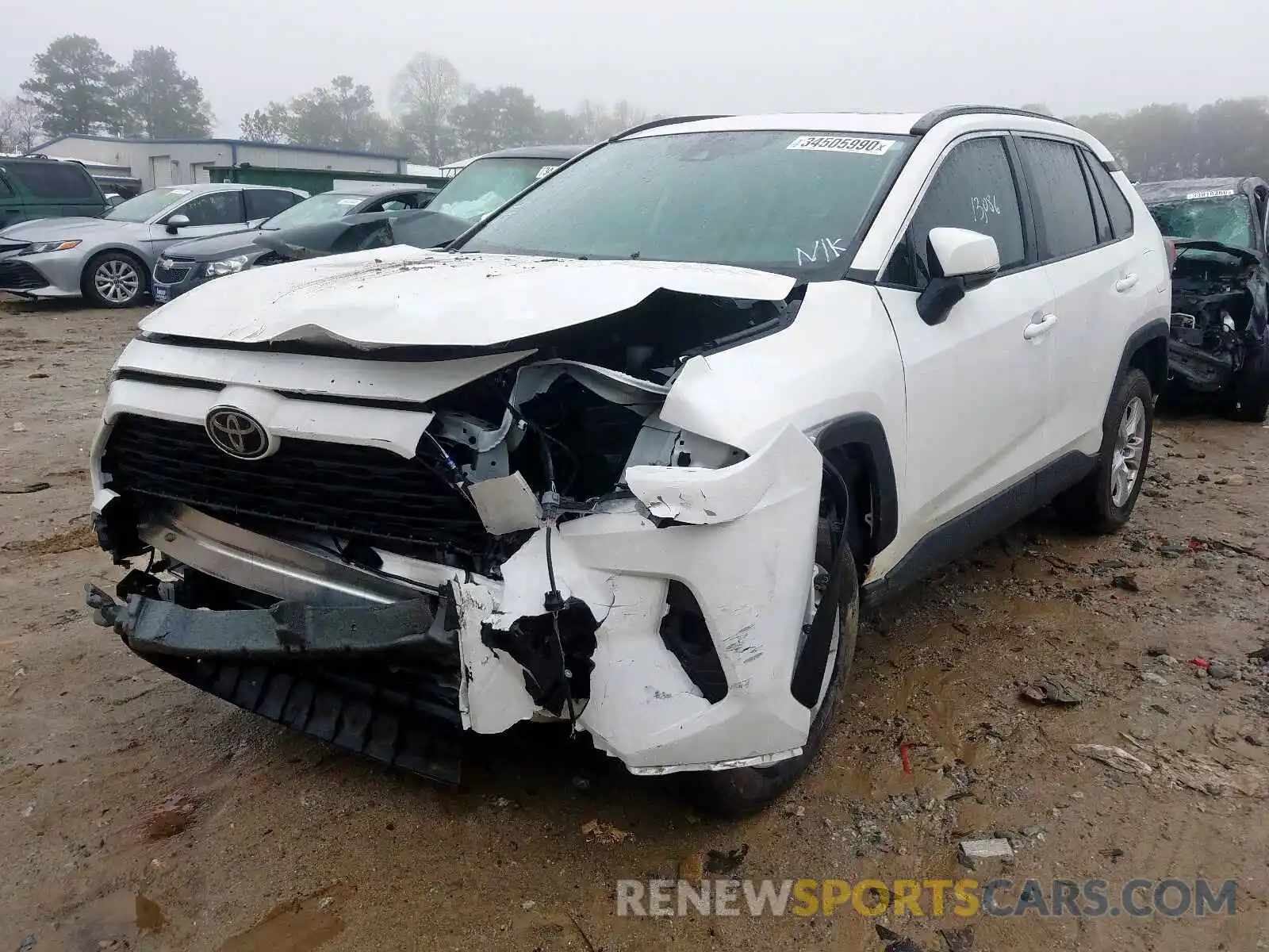 2 Photograph of a damaged car 2T3W1RFV2KW051030 TOYOTA RAV4 2019