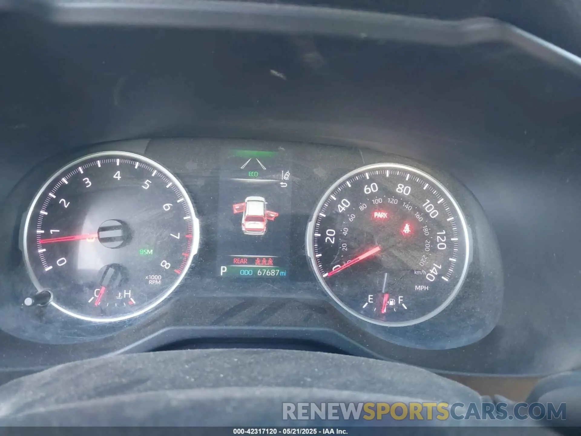 7 Photograph of a damaged car 2T3W1RFV3KC002016 TOYOTA RAV4 2019