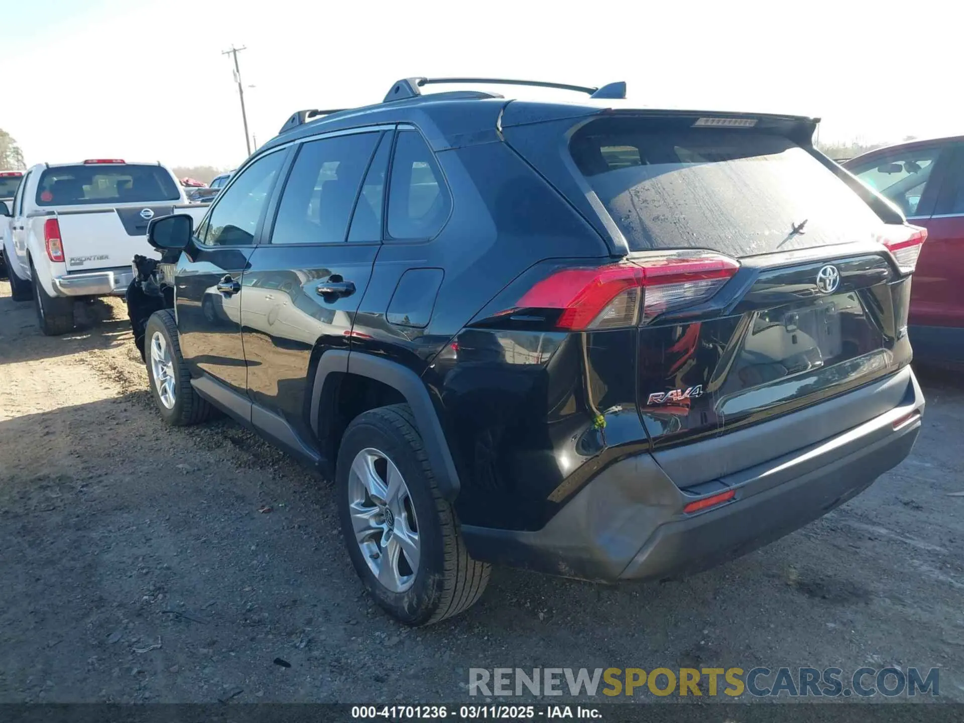 3 Photograph of a damaged car 2T3W1RFV3KC002372 TOYOTA RAV4 2019