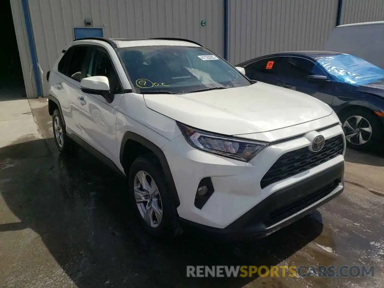 1 Photograph of a damaged car 2T3W1RFV3KC016482 TOYOTA RAV4 2019