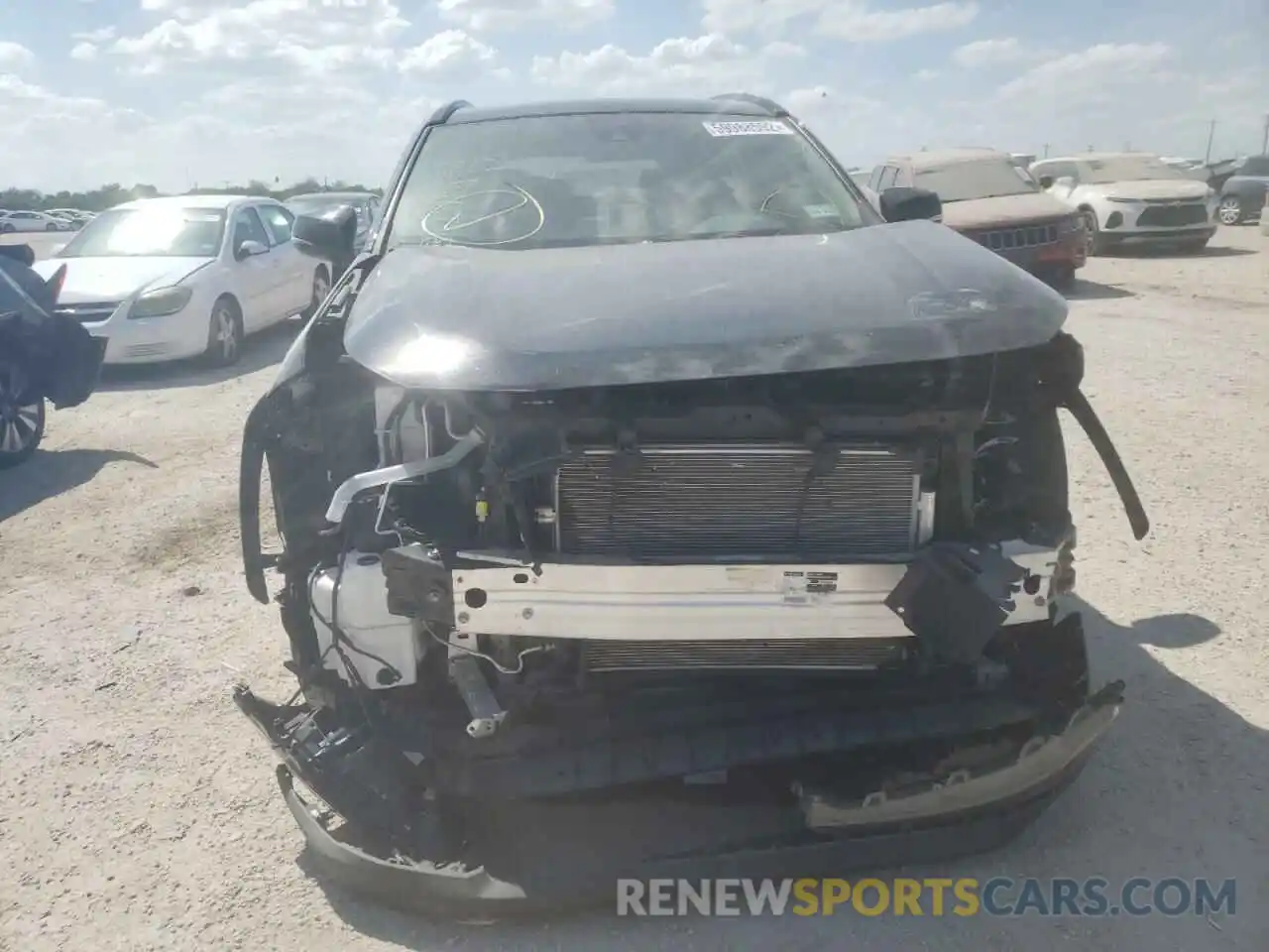 9 Photograph of a damaged car 2T3W1RFV3KC022735 TOYOTA RAV4 2019