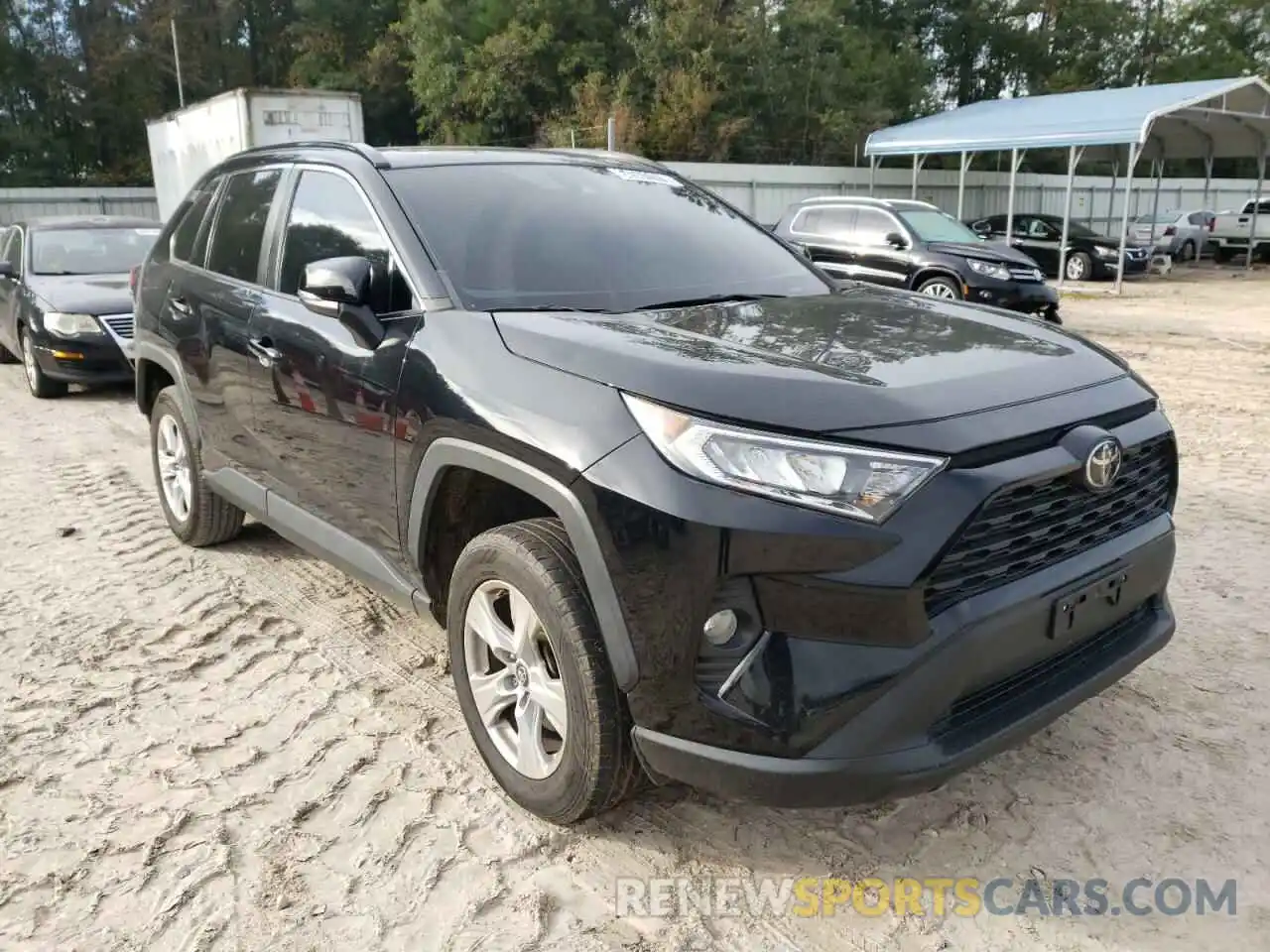 1 Photograph of a damaged car 2T3W1RFV3KW011295 TOYOTA RAV4 2019