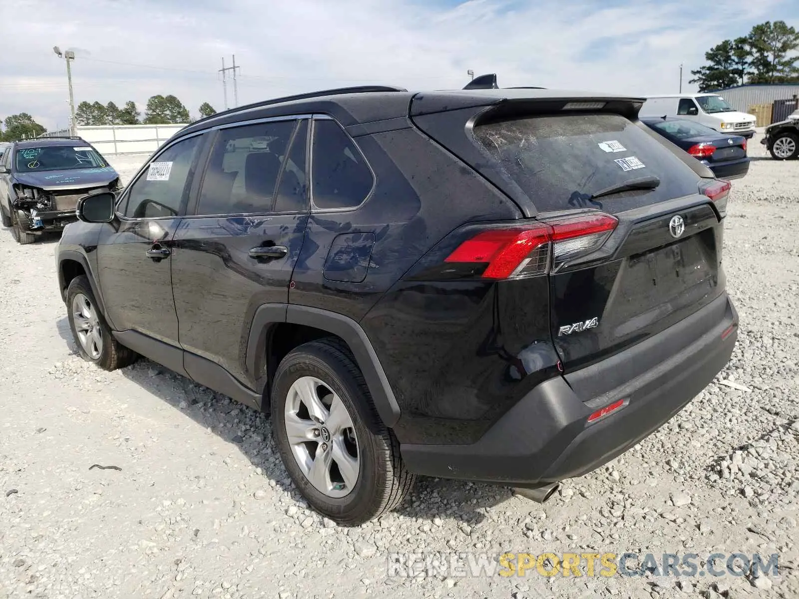 3 Photograph of a damaged car 2T3W1RFV3KW013175 TOYOTA RAV4 2019