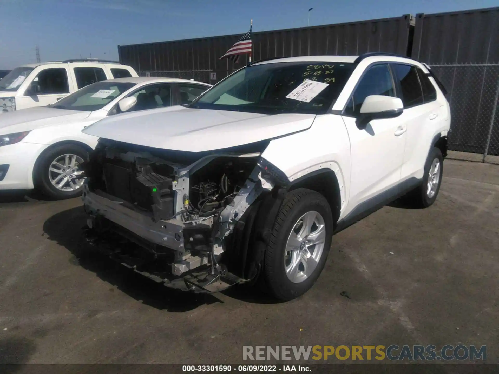 2 Photograph of a damaged car 2T3W1RFV3KW030655 TOYOTA RAV4 2019