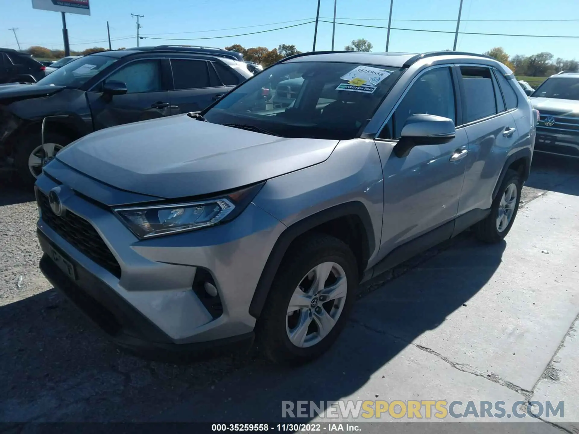 2 Photograph of a damaged car 2T3W1RFV3KW038013 TOYOTA RAV4 2019