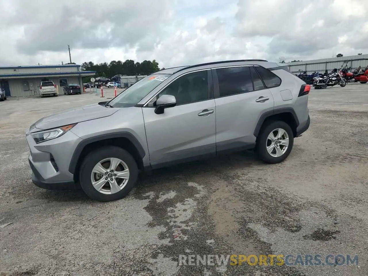 1 Photograph of a damaged car 2T3W1RFV3KW050162 TOYOTA RAV4 2019