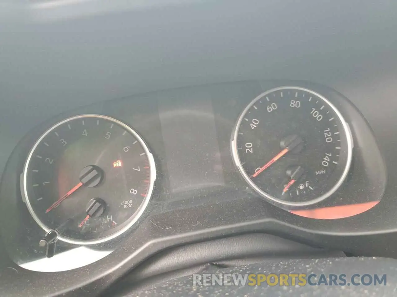 9 Photograph of a damaged car 2T3W1RFV3KW050162 TOYOTA RAV4 2019