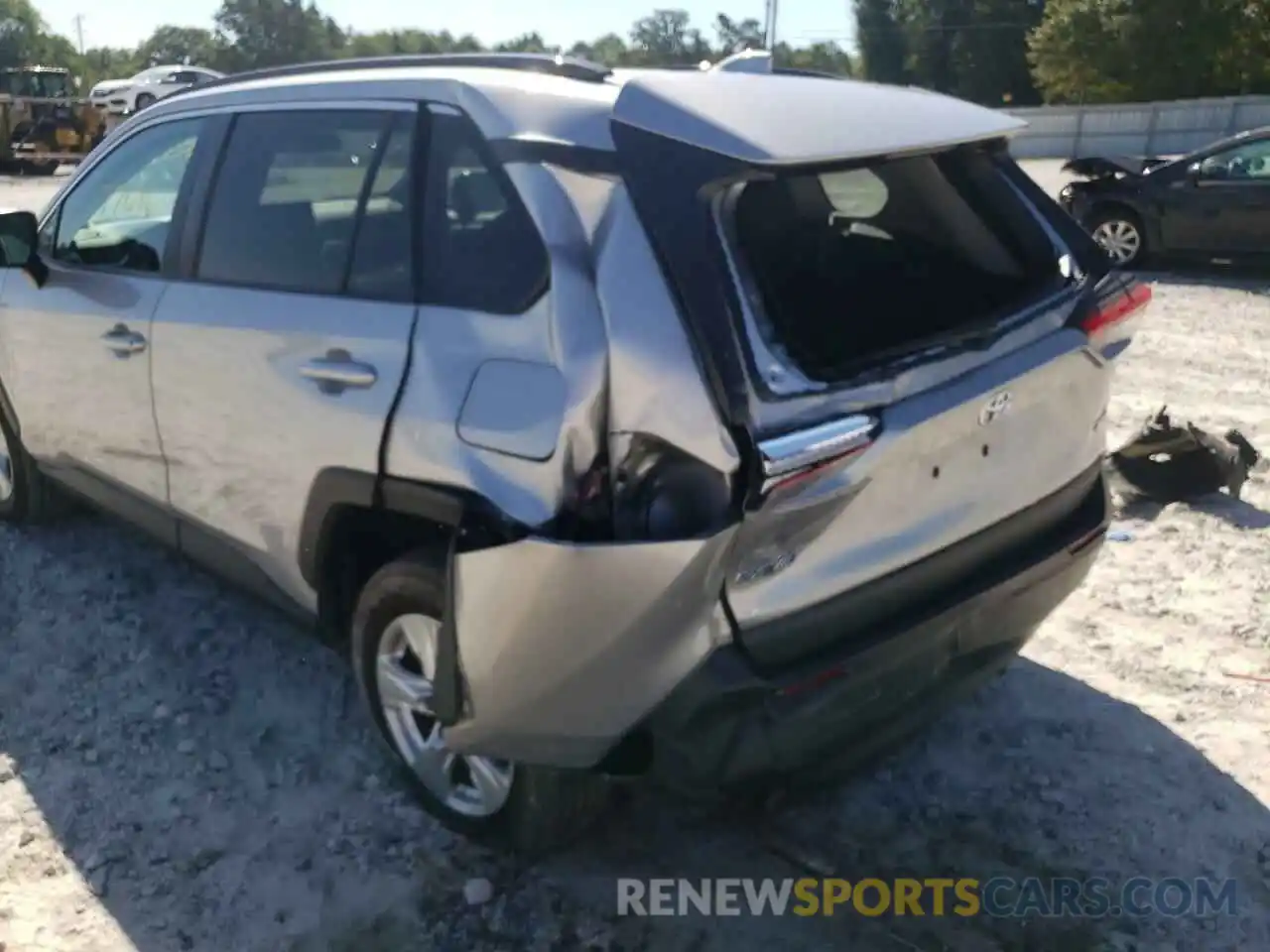 9 Photograph of a damaged car 2T3W1RFV3KW050792 TOYOTA RAV4 2019