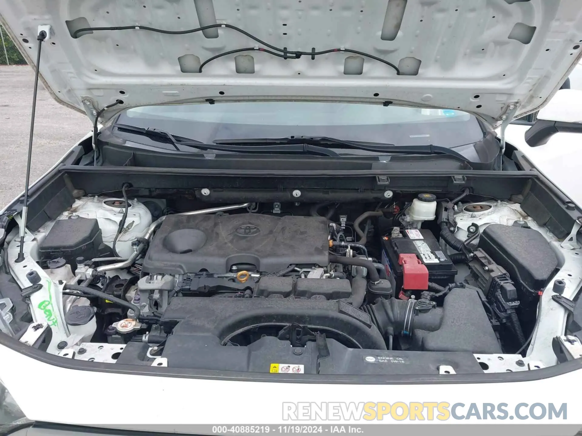 10 Photograph of a damaged car 2T3W1RFV3KW054552 TOYOTA RAV4 2019