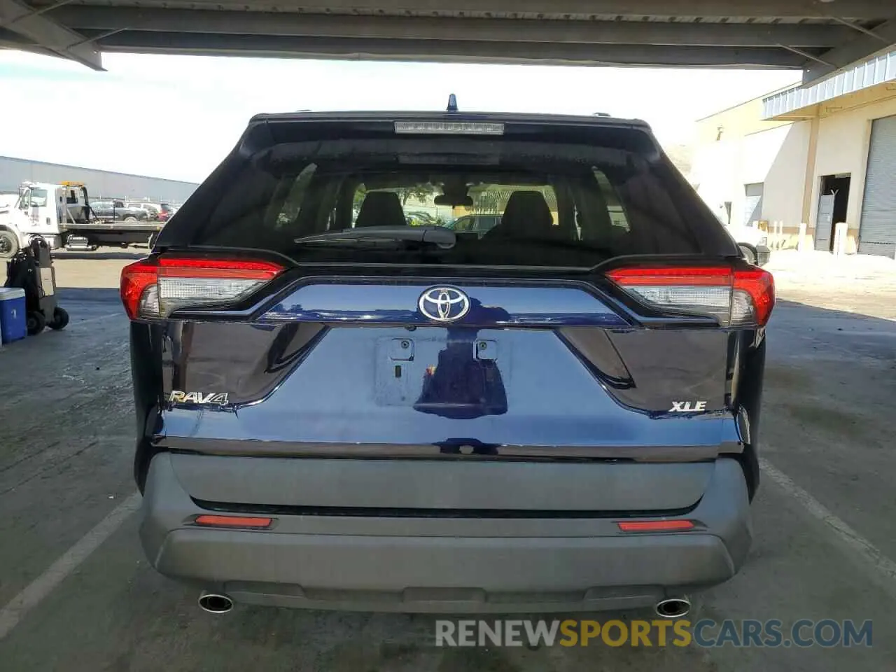 6 Photograph of a damaged car 2T3W1RFV4KC012389 TOYOTA RAV4 2019