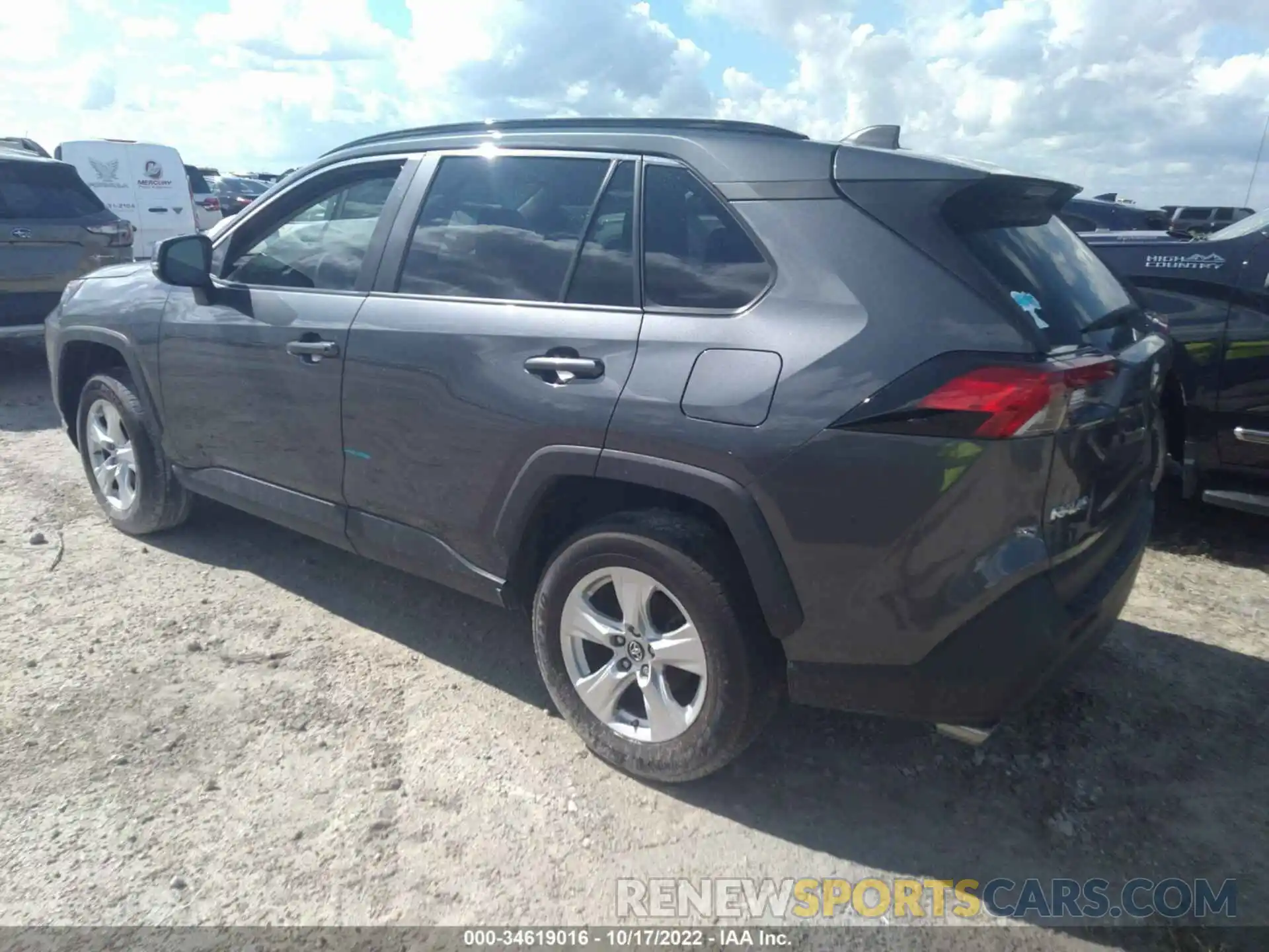 3 Photograph of a damaged car 2T3W1RFV4KC016457 TOYOTA RAV4 2019