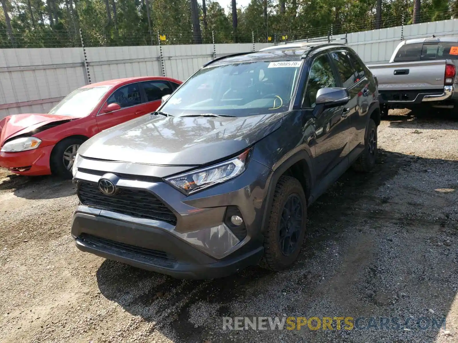 2 Photograph of a damaged car 2T3W1RFV4KC030195 TOYOTA RAV4 2019