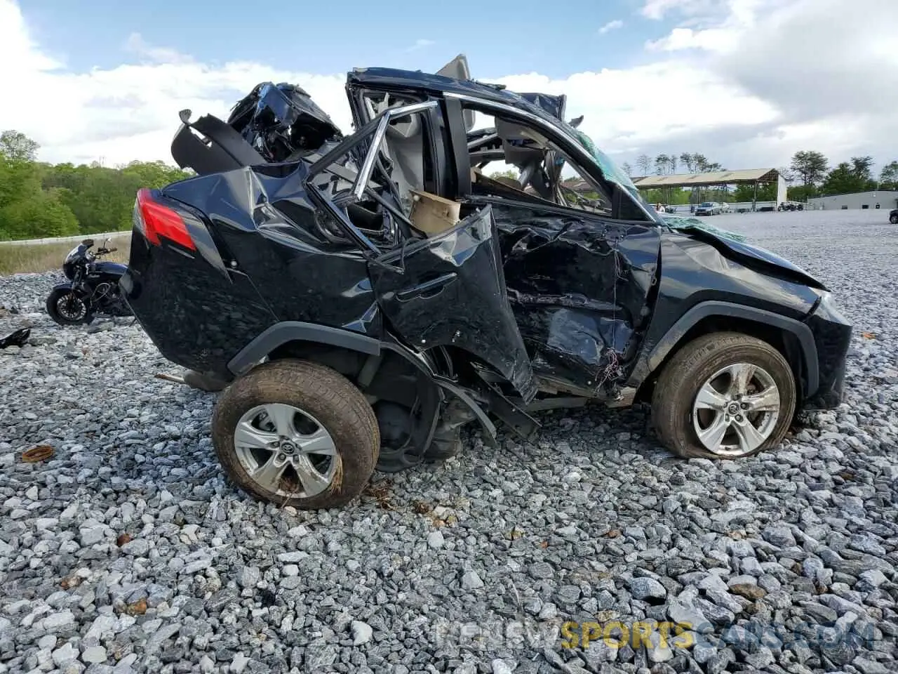3 Photograph of a damaged car 2T3W1RFV4KW004470 TOYOTA RAV4 2019
