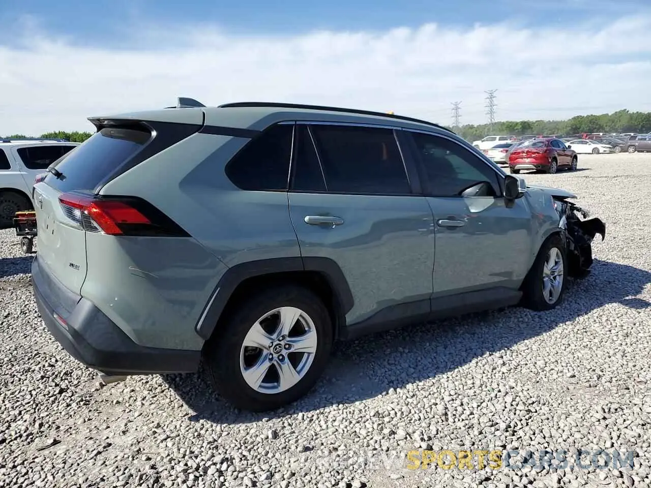 3 Photograph of a damaged car 2T3W1RFV4KW011788 TOYOTA RAV4 2019