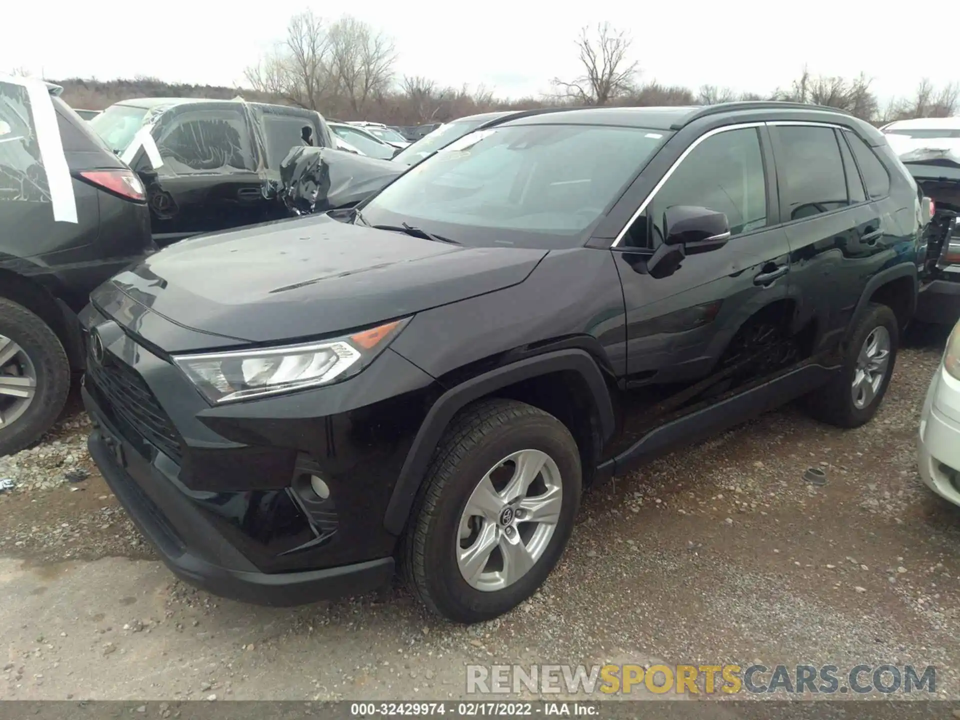 2 Photograph of a damaged car 2T3W1RFV4KW012519 TOYOTA RAV4 2019