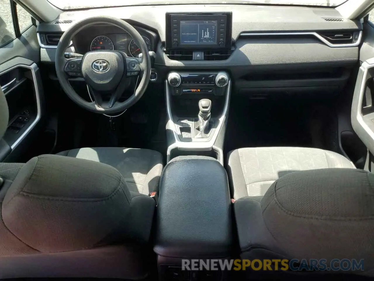8 Photograph of a damaged car 2T3W1RFV4KW014769 TOYOTA RAV4 2019