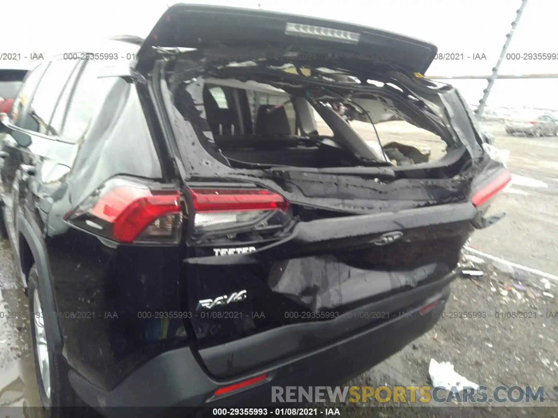 6 Photograph of a damaged car 2T3W1RFV4KW020006 TOYOTA RAV4 2019