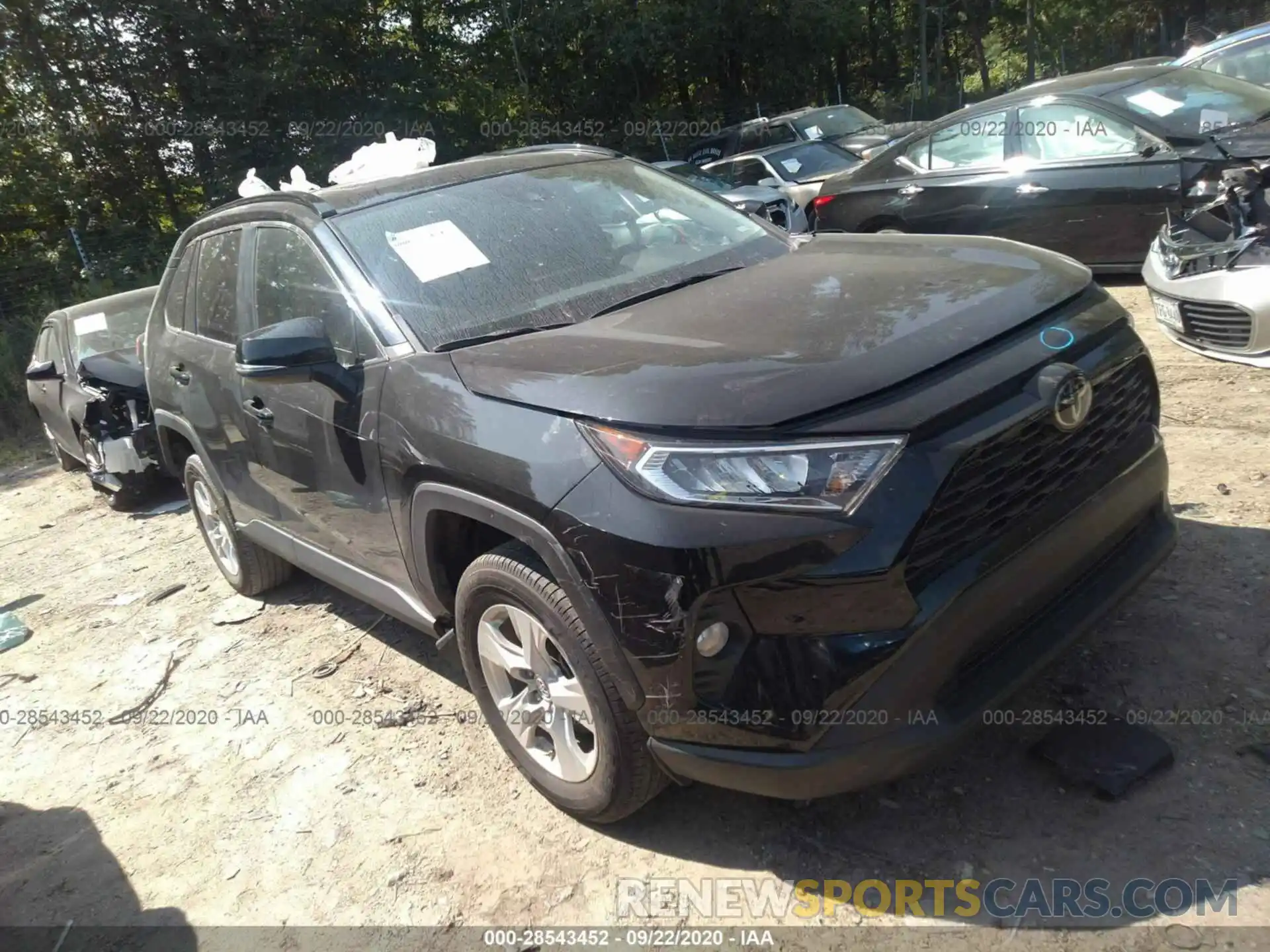 1 Photograph of a damaged car 2T3W1RFV4KW038893 TOYOTA RAV4 2019