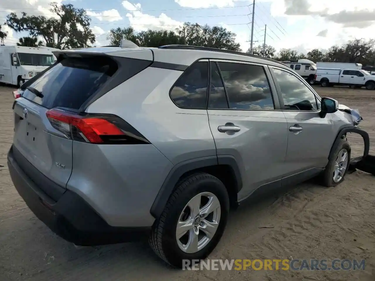 3 Photograph of a damaged car 2T3W1RFV4KW047741 TOYOTA RAV4 2019