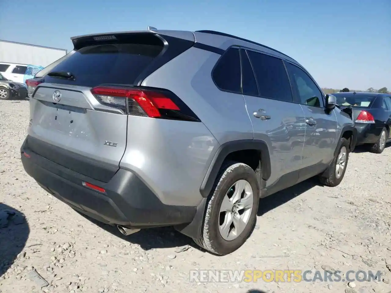 4 Photograph of a damaged car 2T3W1RFV5KC001806 TOYOTA RAV4 2019