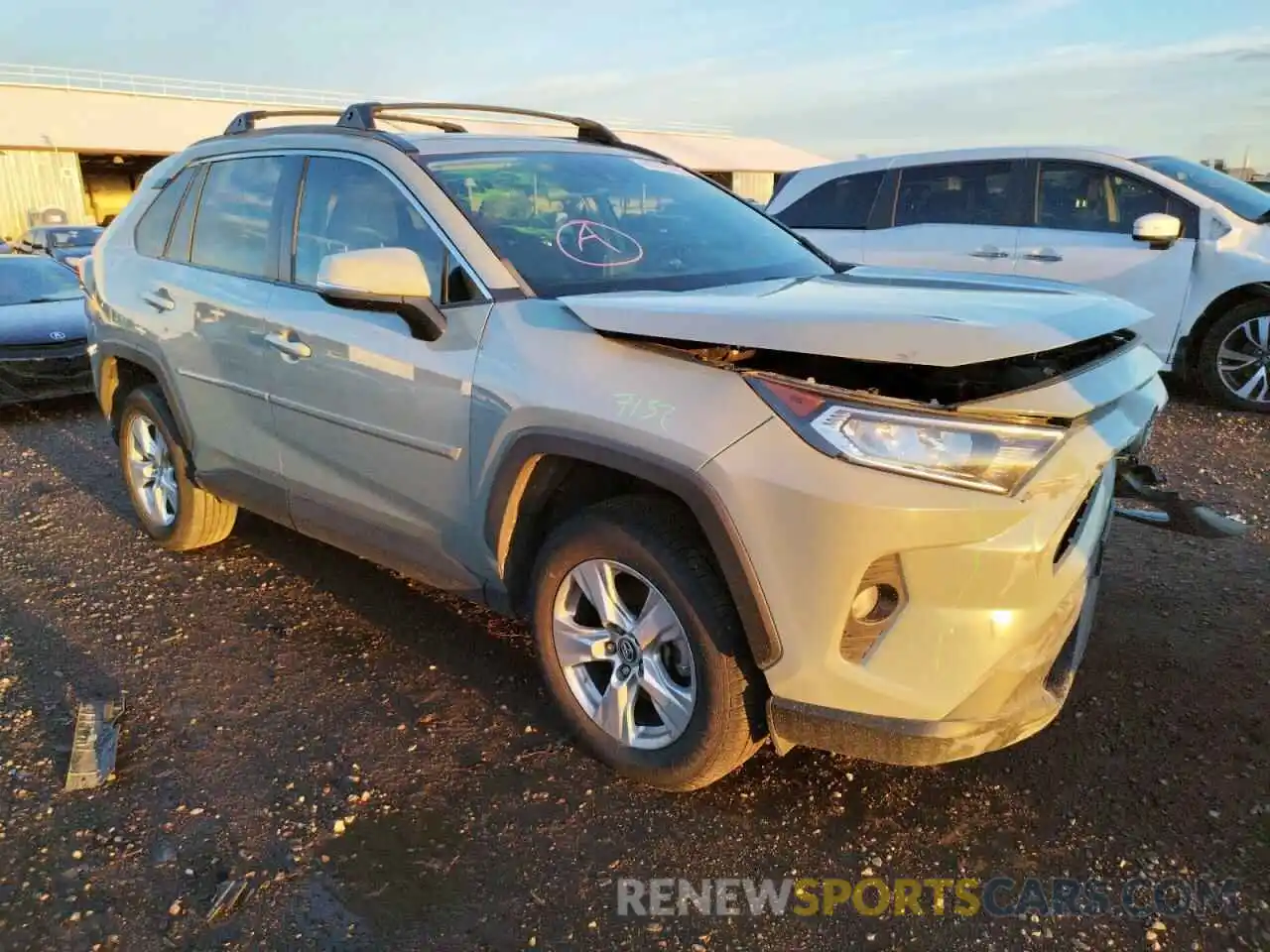 1 Photograph of a damaged car 2T3W1RFV5KC033221 TOYOTA RAV4 2019