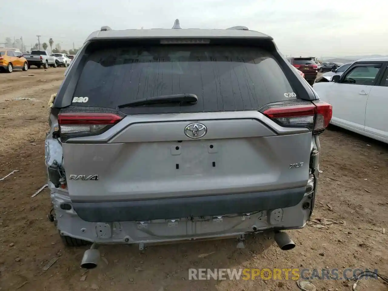 6 Photograph of a damaged car 2T3W1RFV5KW012903 TOYOTA RAV4 2019