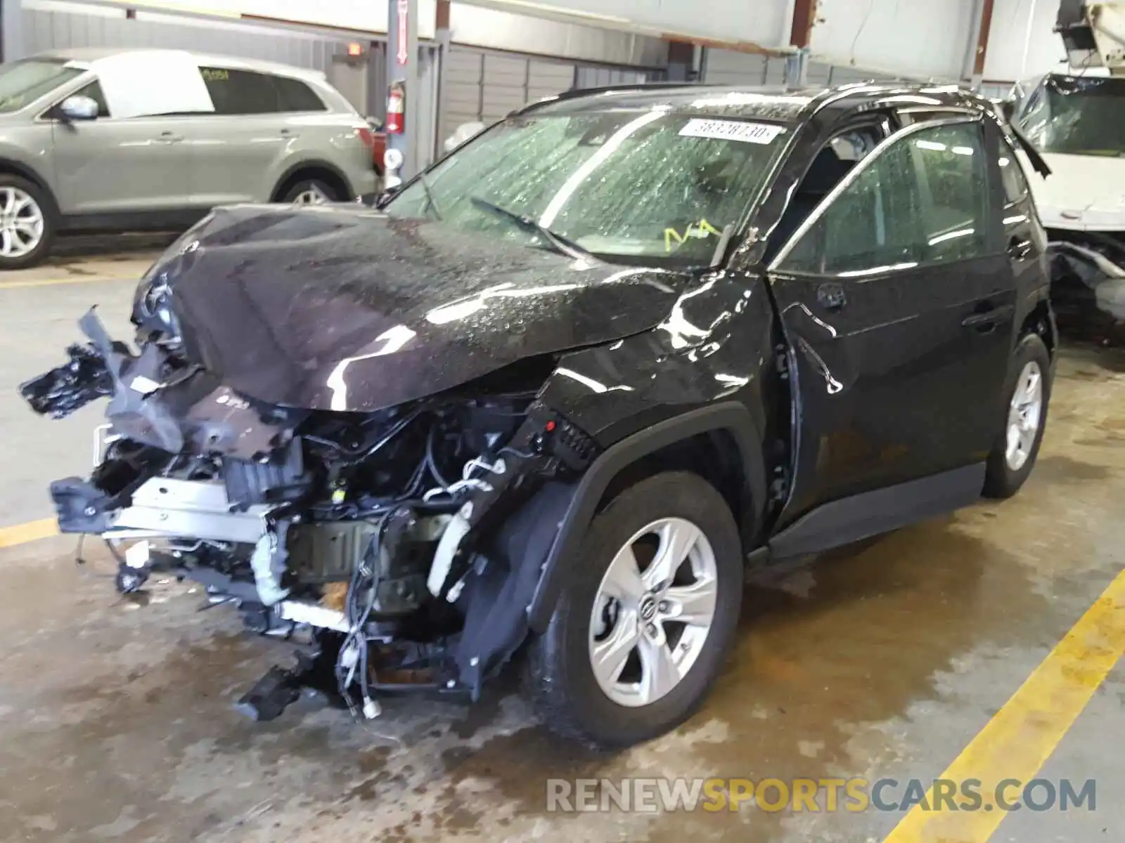 2 Photograph of a damaged car 2T3W1RFV5KW015204 TOYOTA RAV4 2019