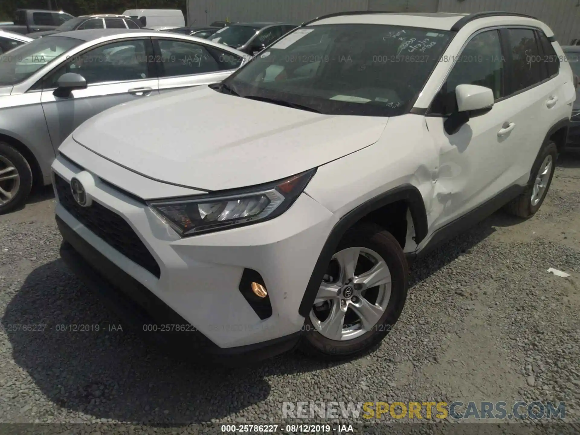 6 Photograph of a damaged car 2T3W1RFV5KW015378 TOYOTA RAV4 2019