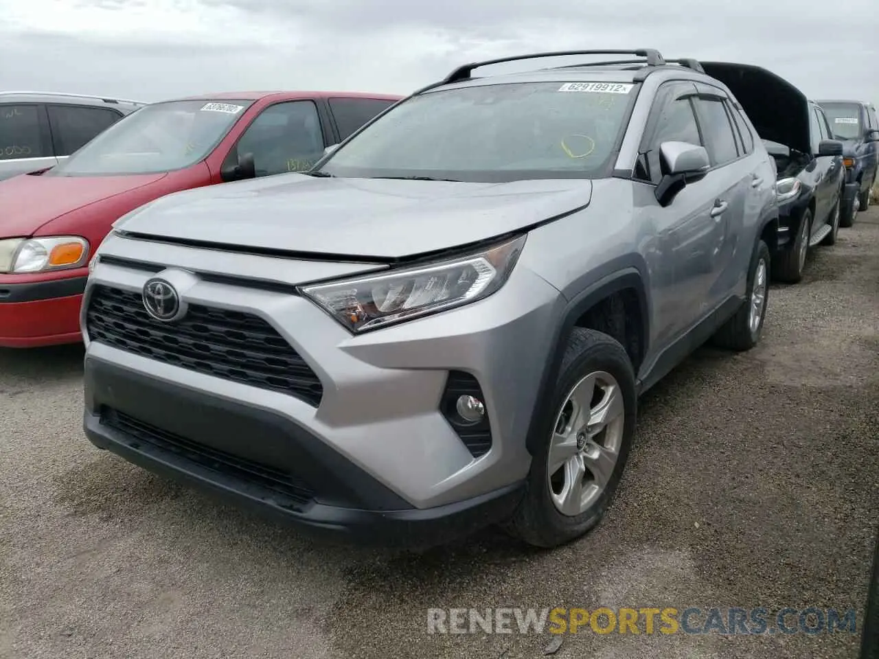 2 Photograph of a damaged car 2T3W1RFV5KW046842 TOYOTA RAV4 2019