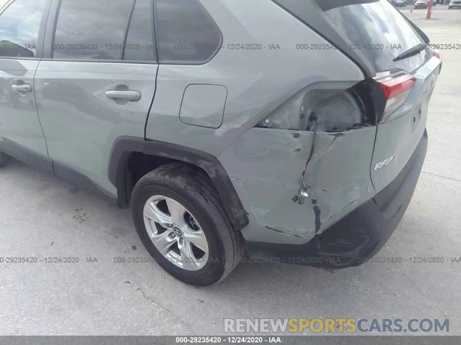 6 Photograph of a damaged car 2T3W1RFV5KW055914 TOYOTA RAV4 2019