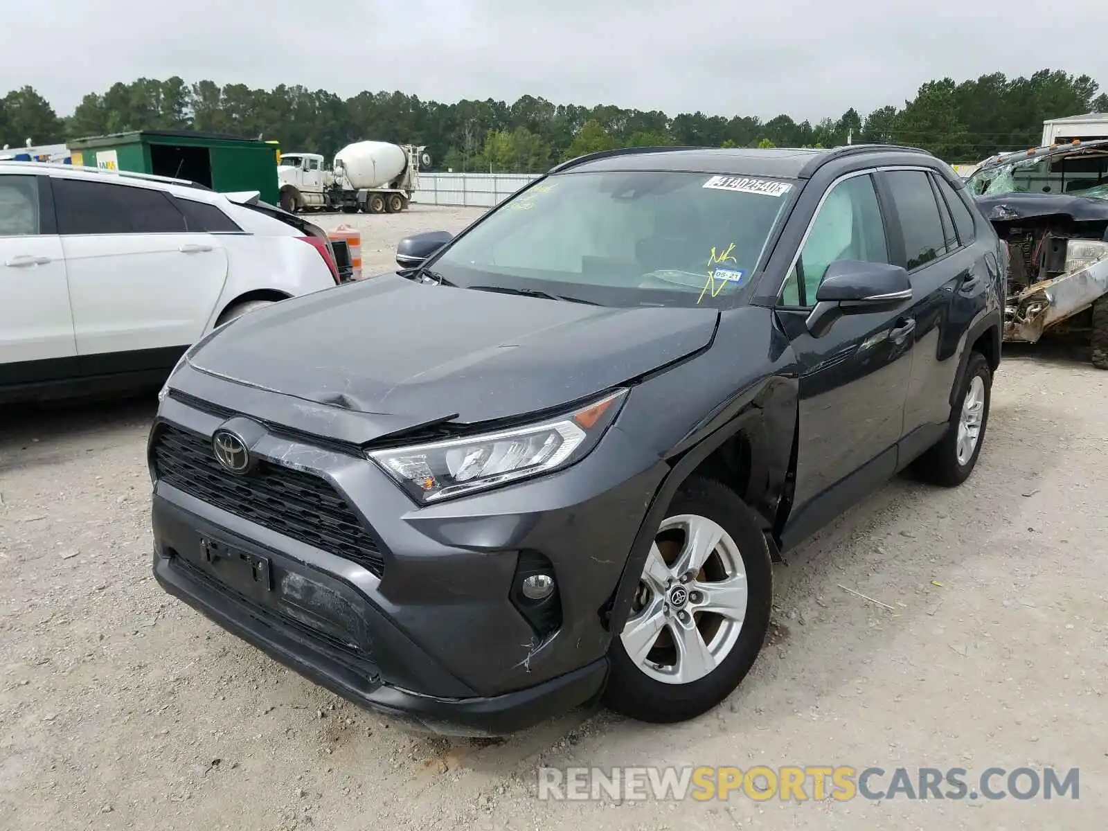 2 Photograph of a damaged car 2T3W1RFV6KC009929 TOYOTA RAV4 2019