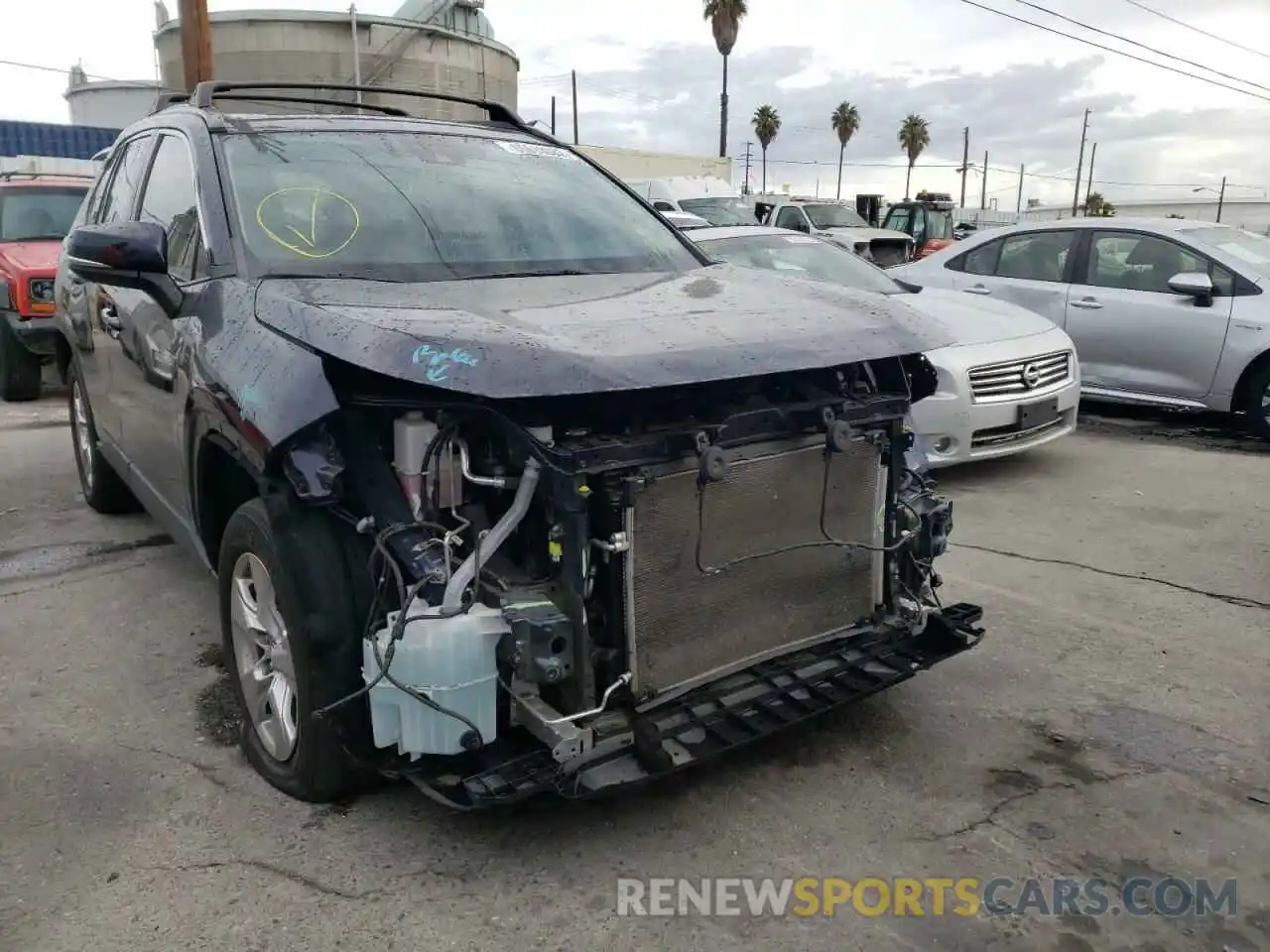 9 Photograph of a damaged car 2T3W1RFV6KC022471 TOYOTA RAV4 2019