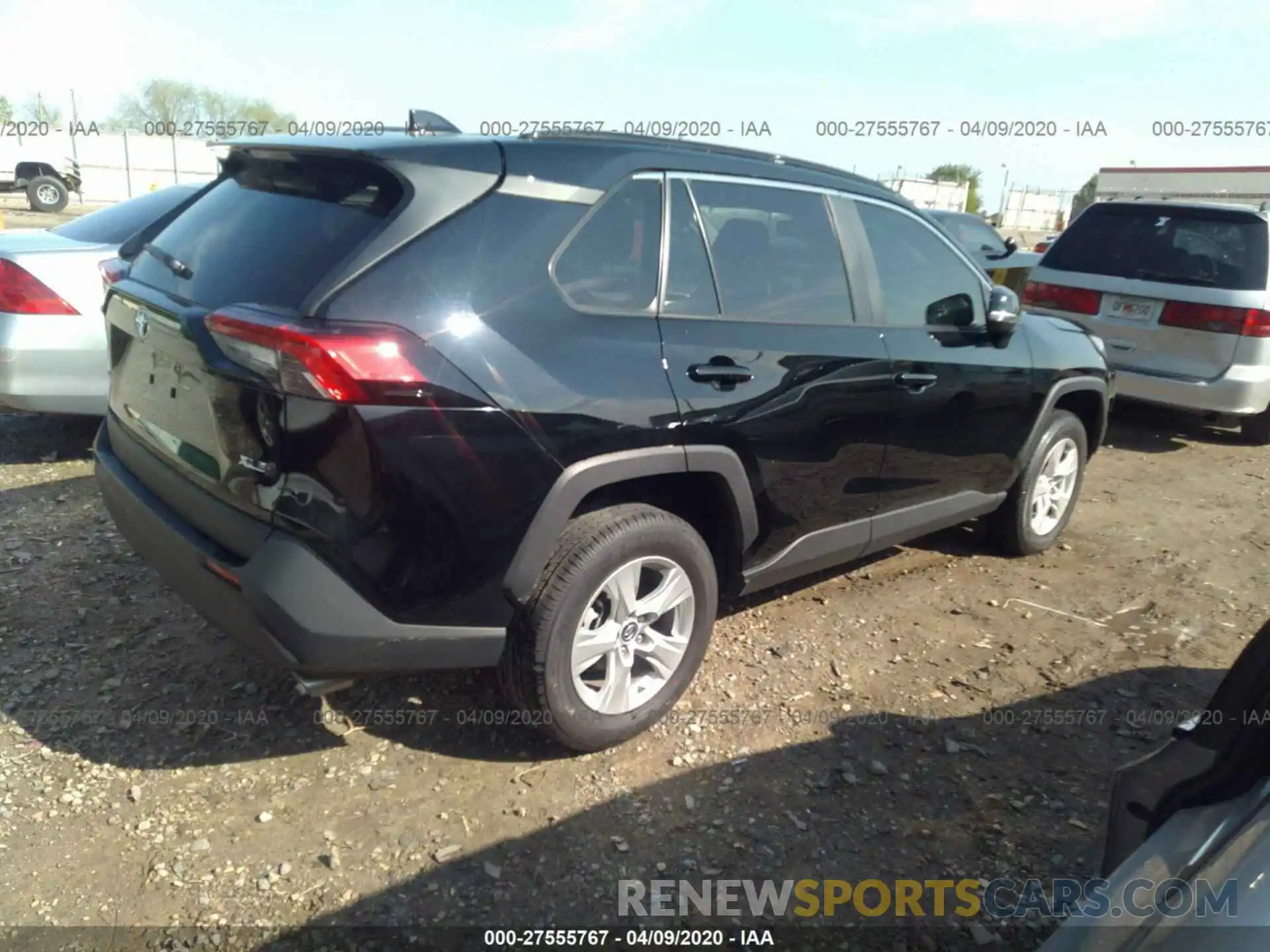 4 Photograph of a damaged car 2T3W1RFV6KC026956 TOYOTA RAV4 2019