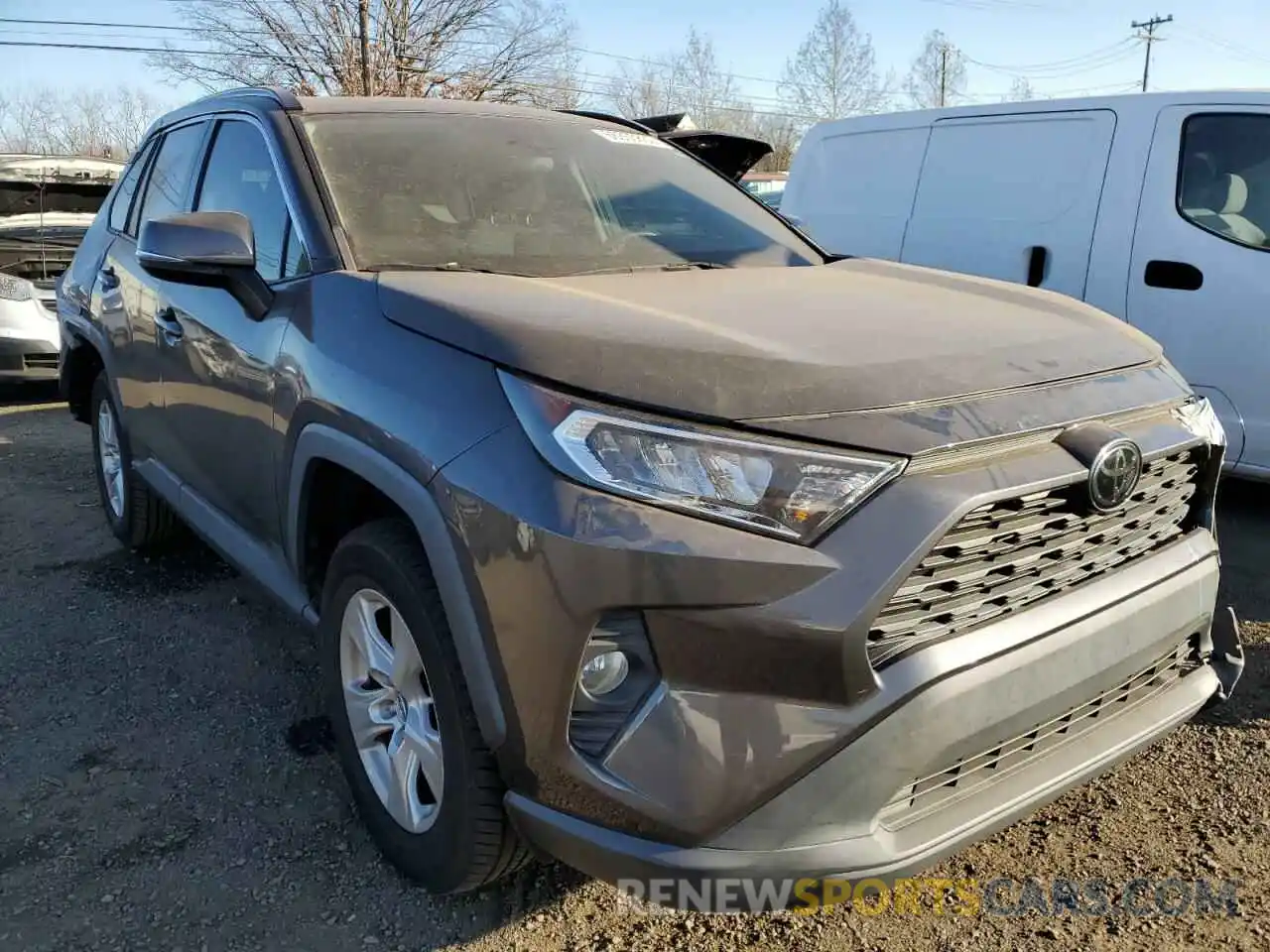 4 Photograph of a damaged car 2T3W1RFV6KW002302 TOYOTA RAV4 2019