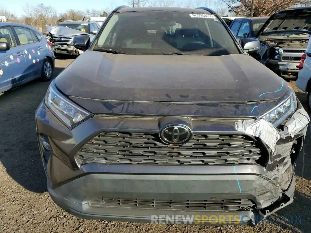 5 Photograph of a damaged car 2T3W1RFV6KW002302 TOYOTA RAV4 2019