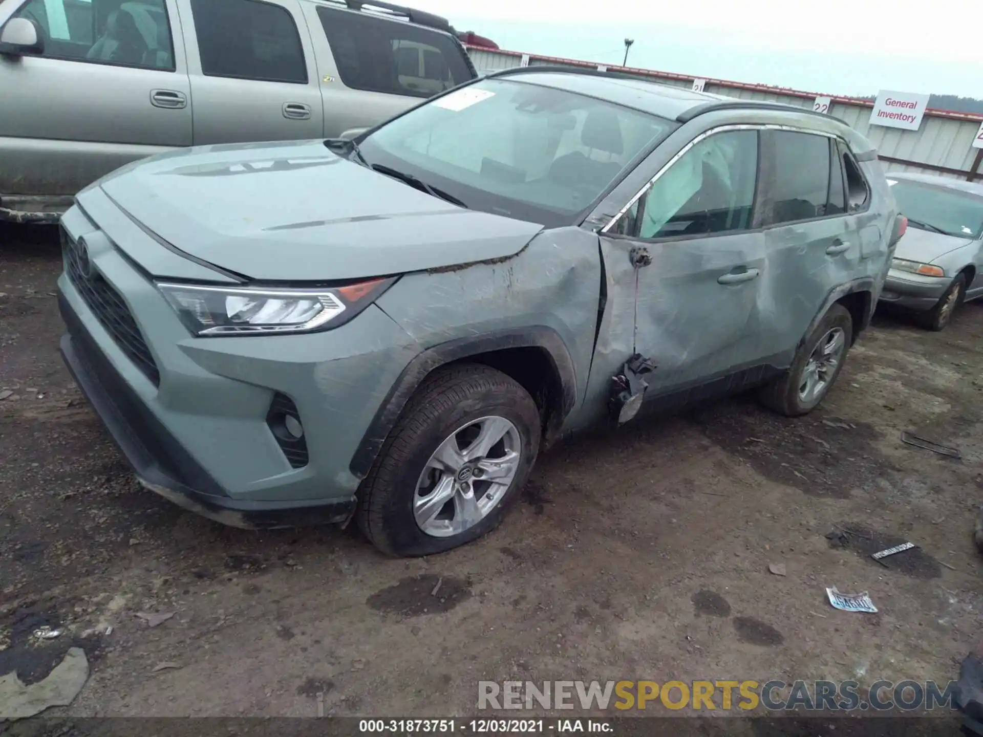 2 Photograph of a damaged car 2T3W1RFV6KW008987 TOYOTA RAV4 2019