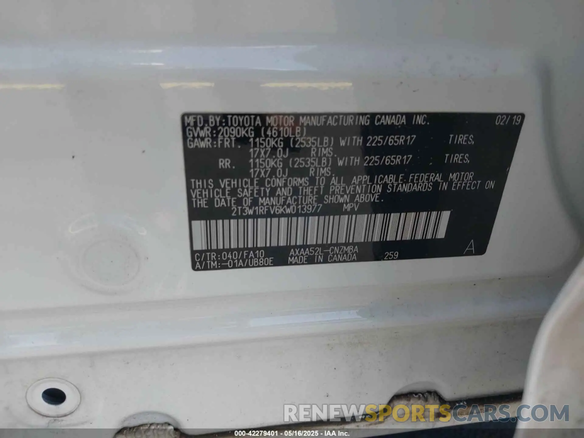 9 Photograph of a damaged car 2T3W1RFV6KW013977 TOYOTA RAV4 2019