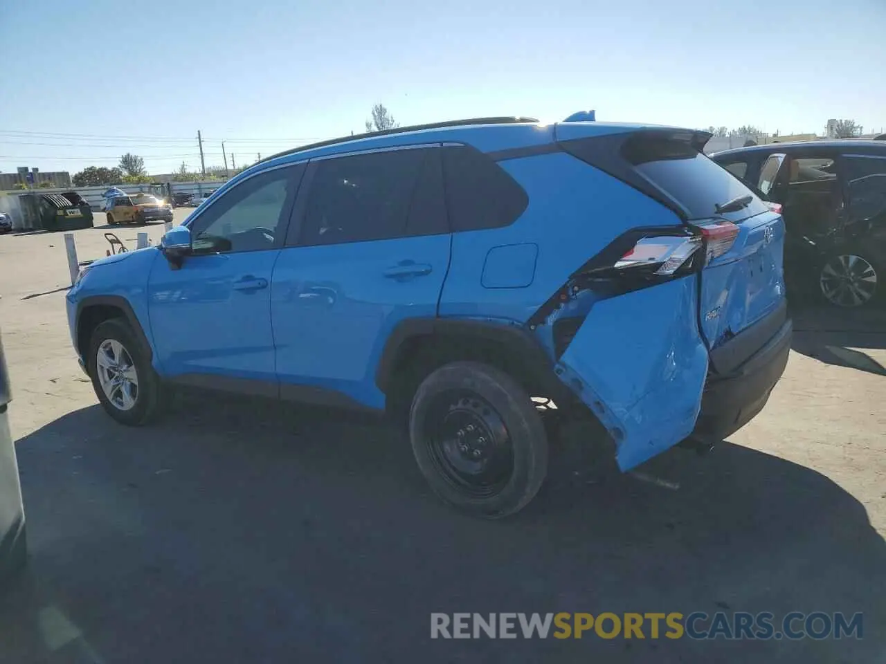 2 Photograph of a damaged car 2T3W1RFV6KW025157 TOYOTA RAV4 2019