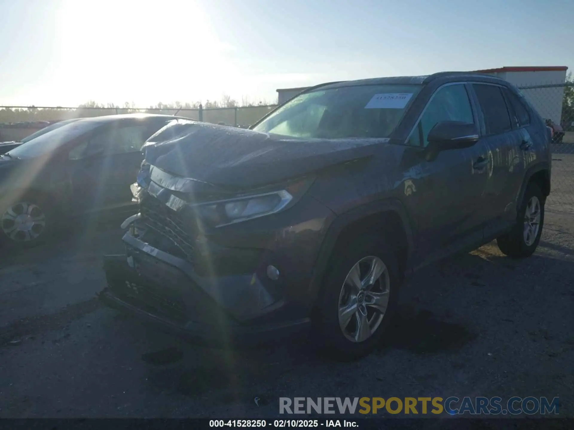 6 Photograph of a damaged car 2T3W1RFV6KW029242 TOYOTA RAV4 2019