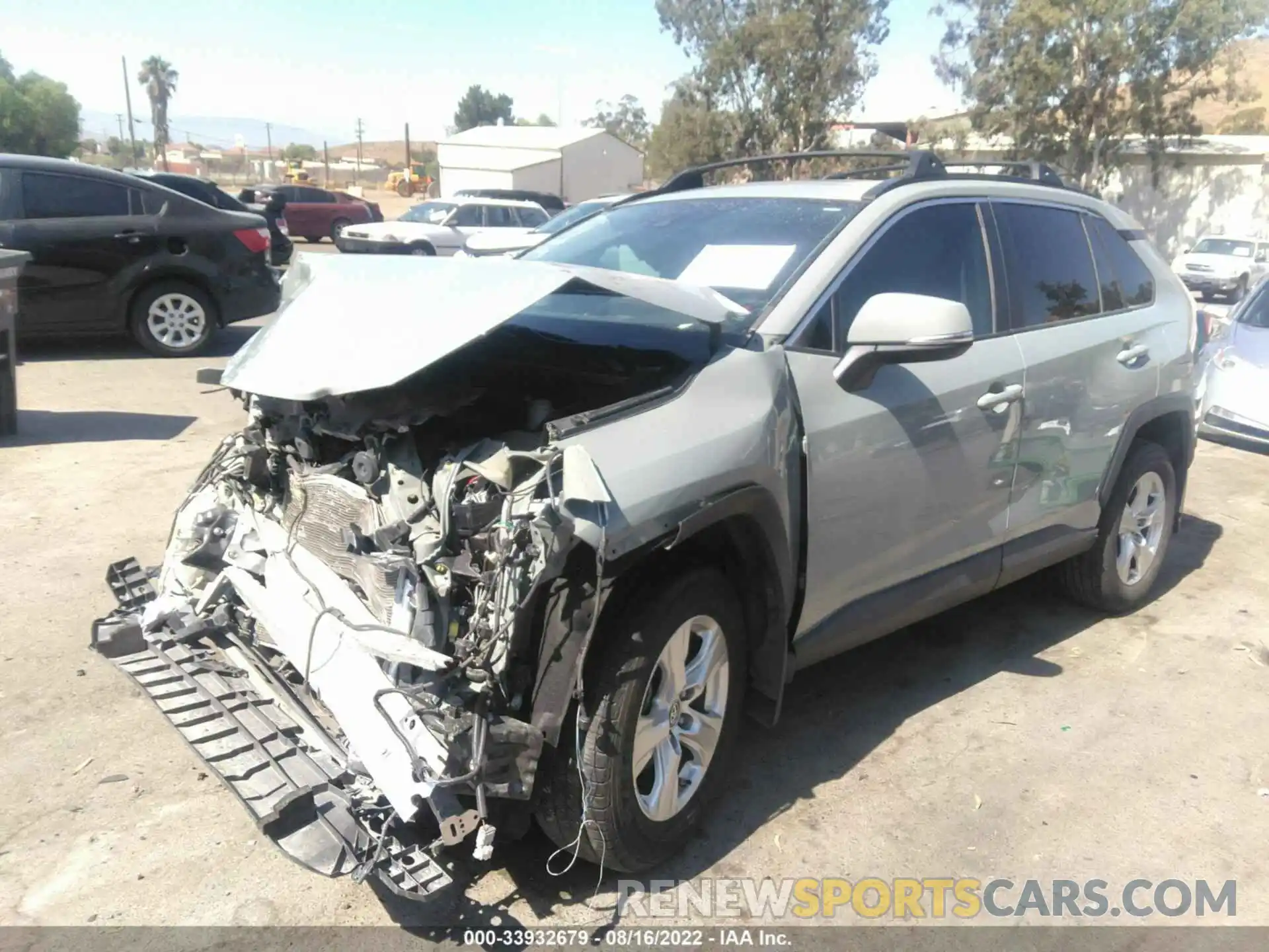 2 Photograph of a damaged car 2T3W1RFV6KW032061 TOYOTA RAV4 2019