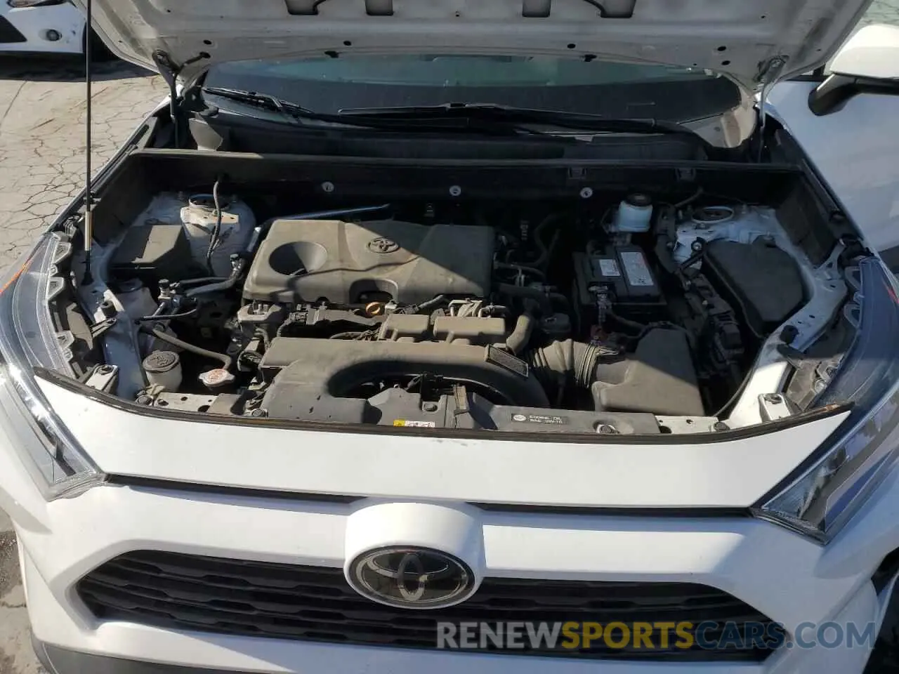 12 Photograph of a damaged car 2T3W1RFV6KW041231 TOYOTA RAV4 2019