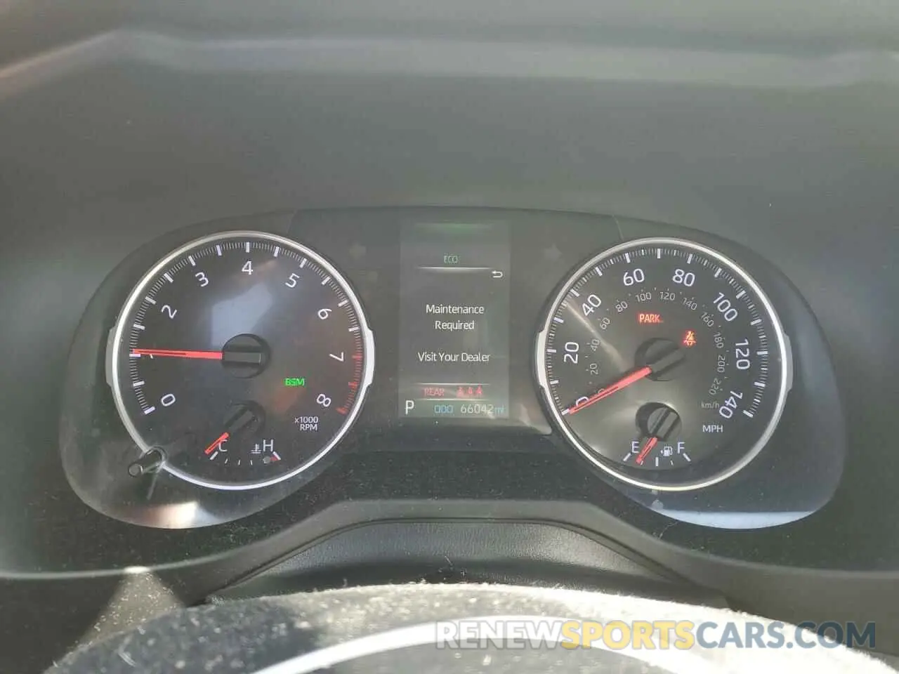 9 Photograph of a damaged car 2T3W1RFV6KW041231 TOYOTA RAV4 2019
