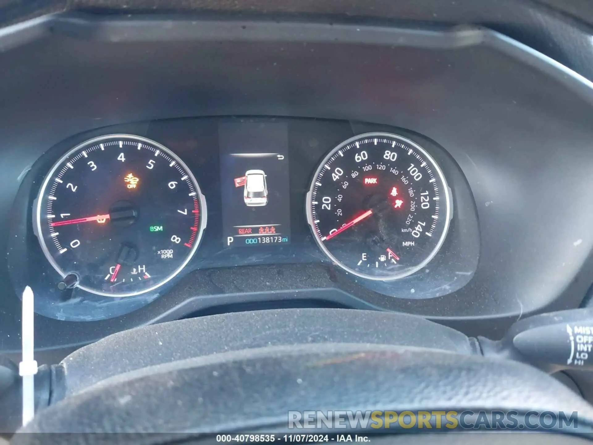 7 Photograph of a damaged car 2T3W1RFV7KC017389 TOYOTA RAV4 2019