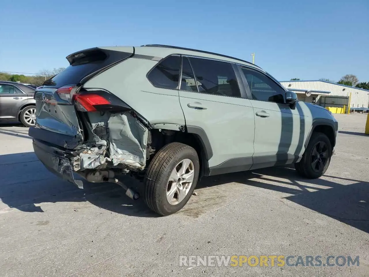 3 Photograph of a damaged car 2T3W1RFV7KC023239 TOYOTA RAV4 2019