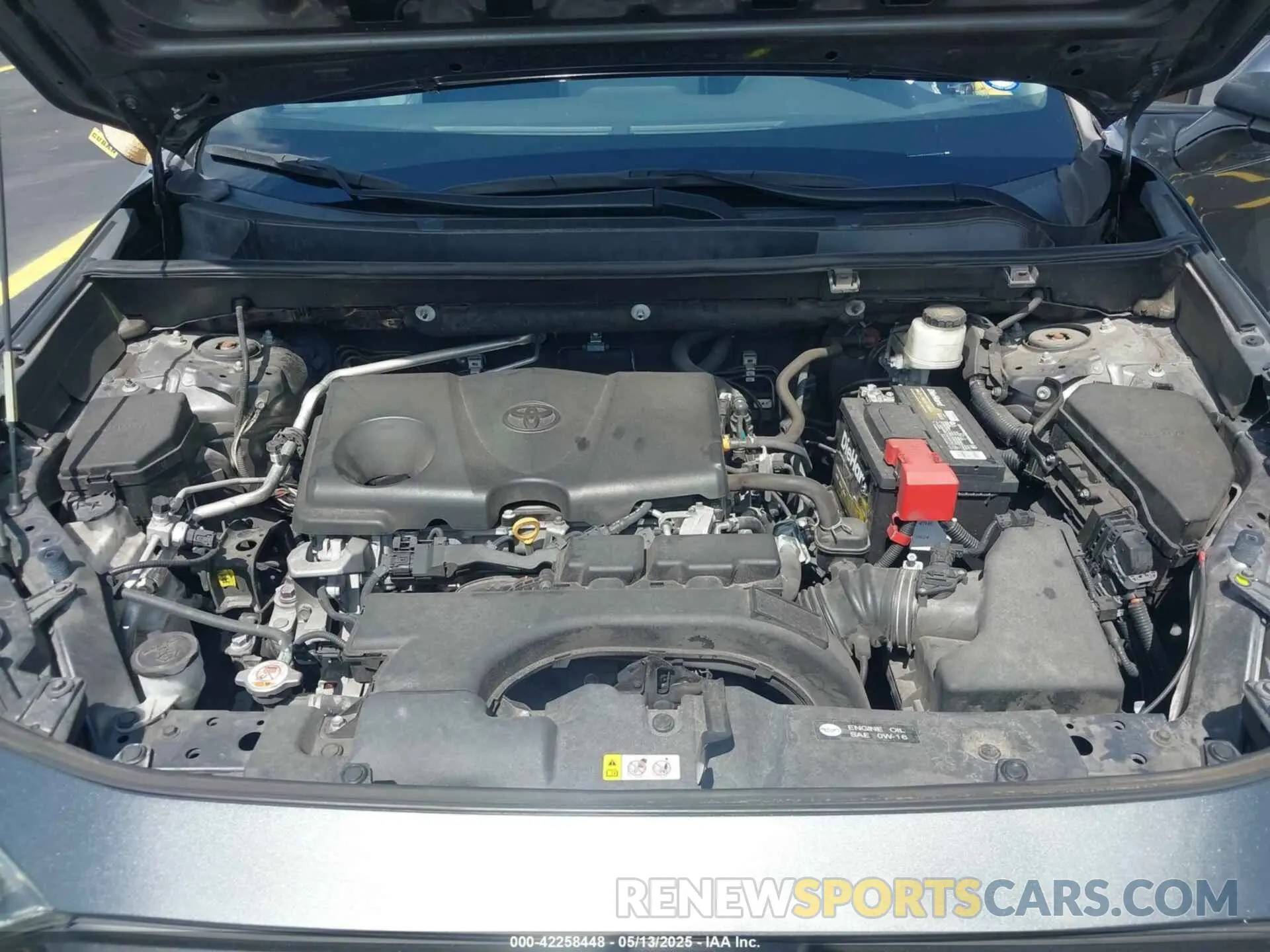 10 Photograph of a damaged car 2T3W1RFV7KC023595 TOYOTA RAV4 2019