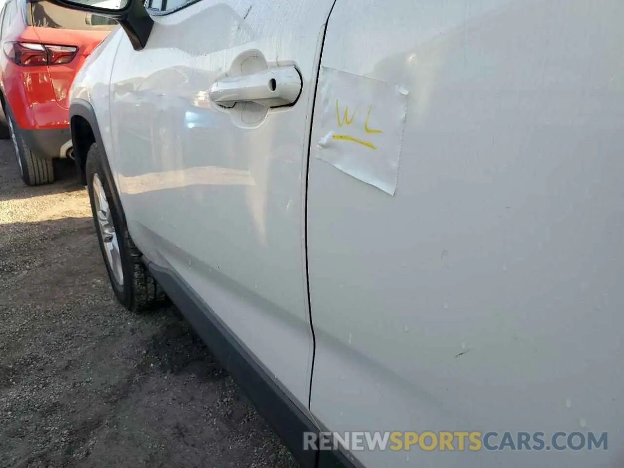 13 Photograph of a damaged car 2T3W1RFV7KC024309 TOYOTA RAV4 2019