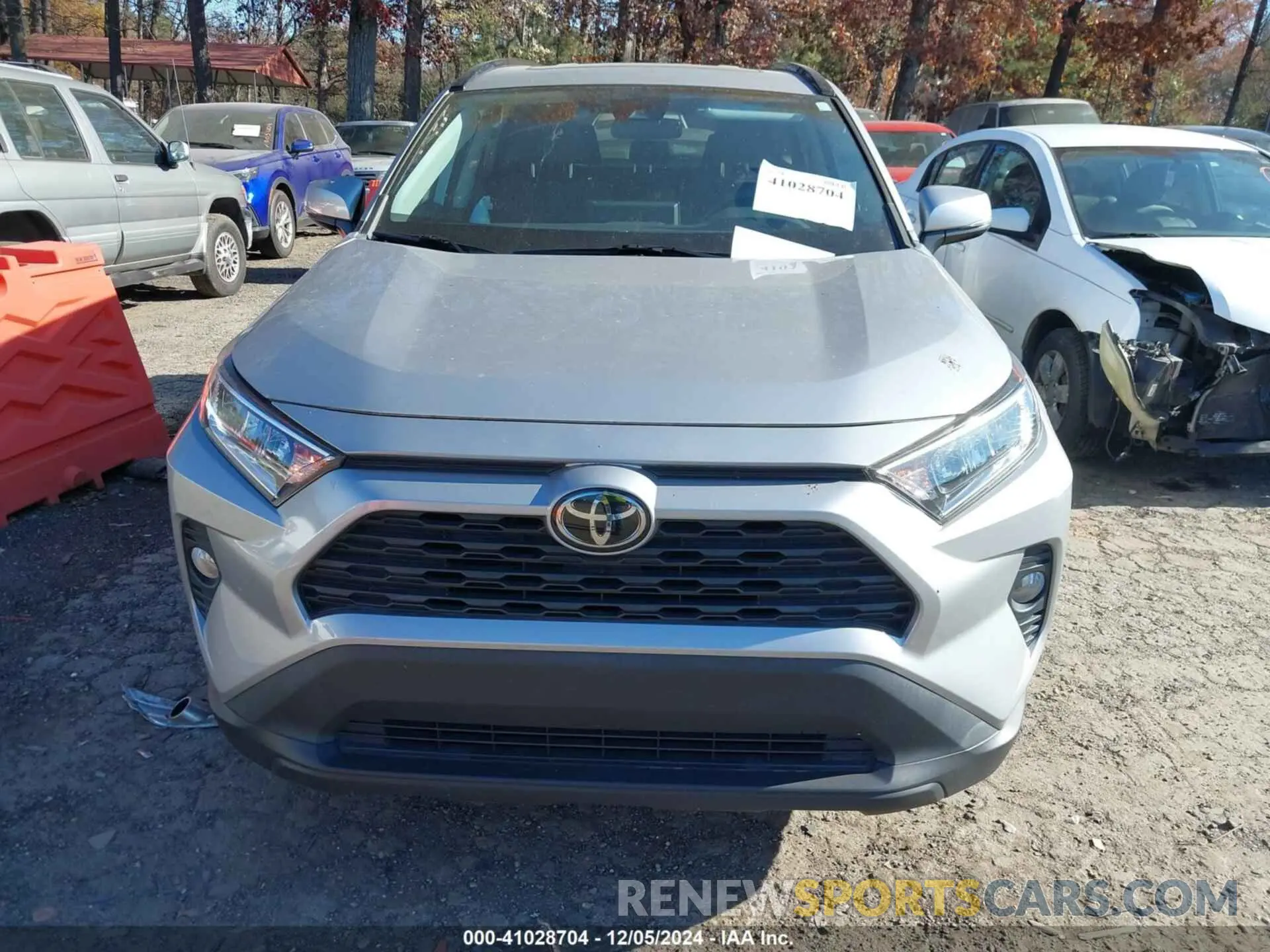 13 Photograph of a damaged car 2T3W1RFV7KW002373 TOYOTA RAV4 2019