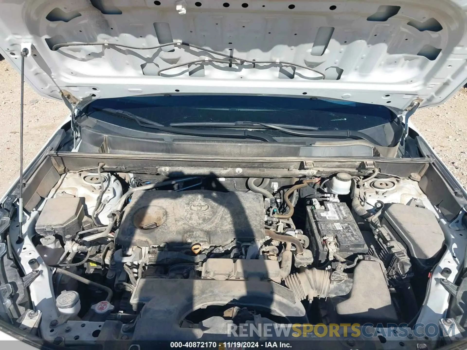 10 Photograph of a damaged car 2T3W1RFV7KW005273 TOYOTA RAV4 2019