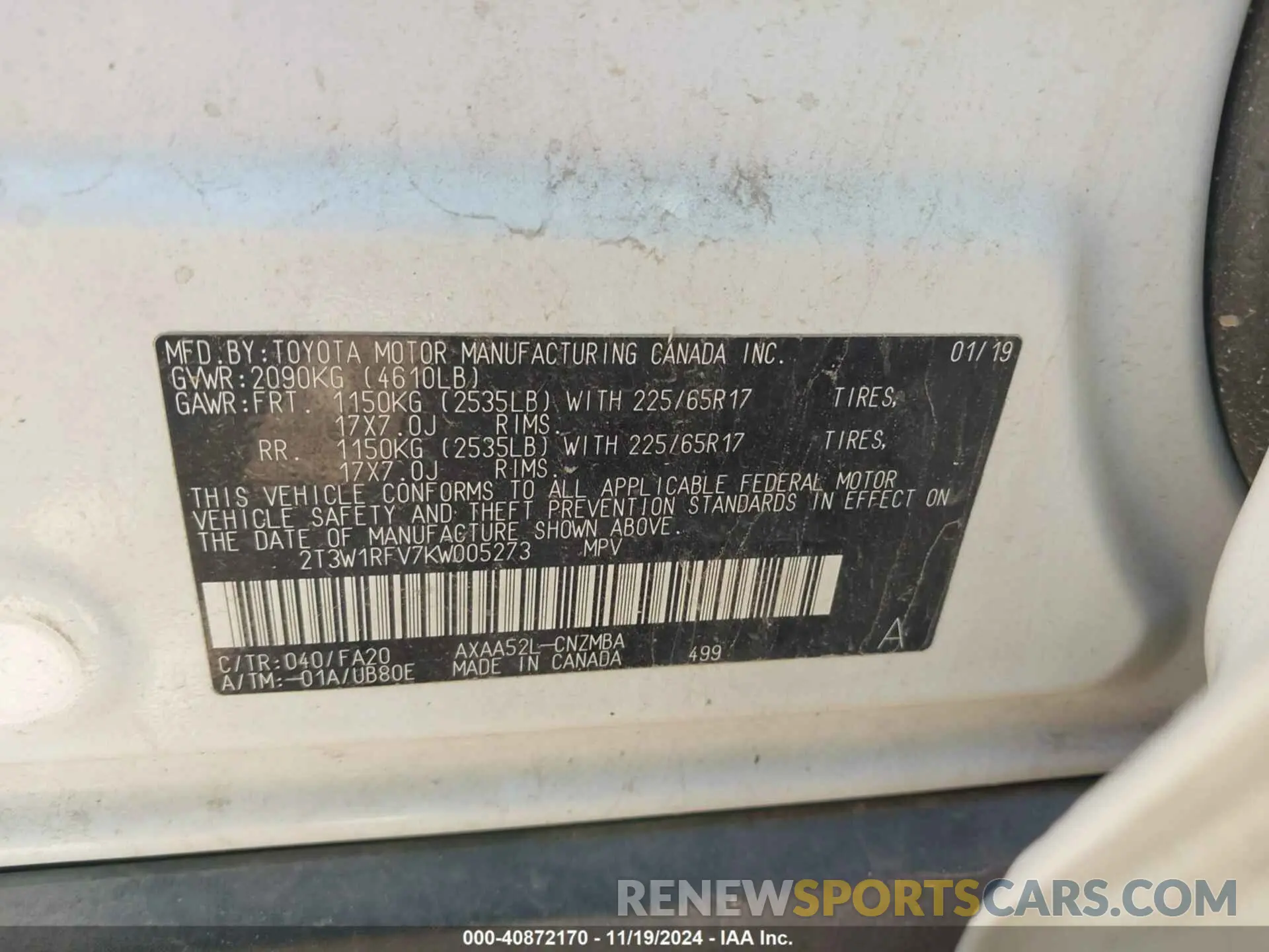 9 Photograph of a damaged car 2T3W1RFV7KW005273 TOYOTA RAV4 2019